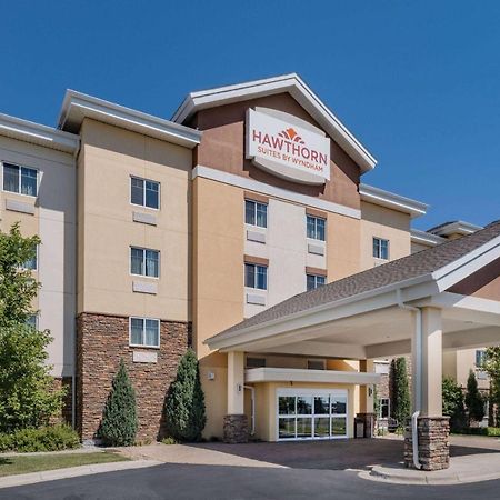 Hawthorn Suites By Wyndham Williston Exterior photo